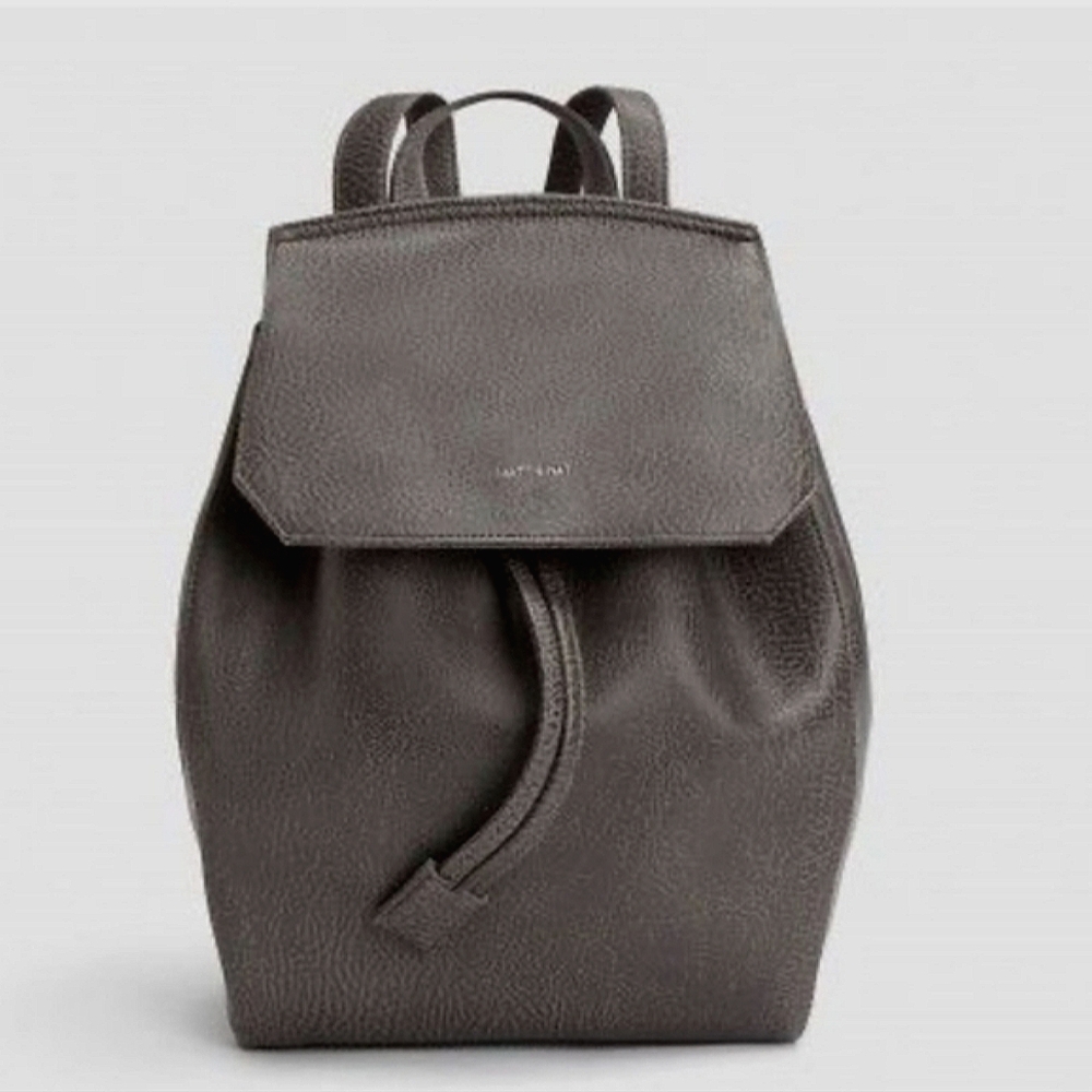 Matt & Nat Mumbai Backpack Vegan Faux Leather Bag Gray Cinch Top Purse